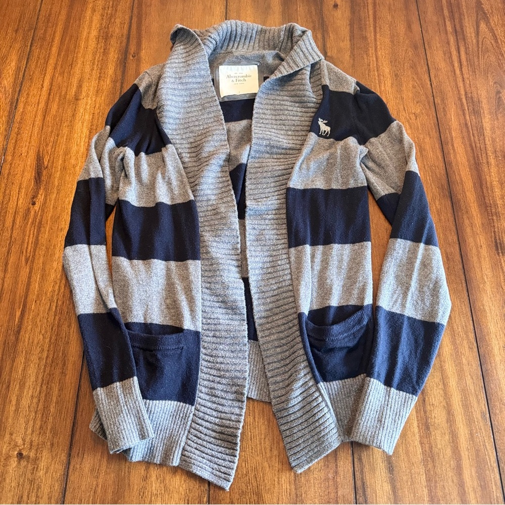 Abercrombie & Fitch Y2K Grey Navy Striped Shawl Collar Open Cardigan Sz Small